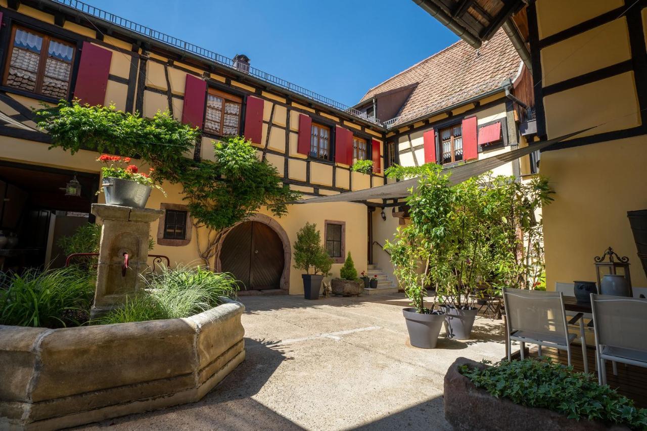 Les Suites - La Cour St Fulrad Saint-Hippolyte  Exterior foto