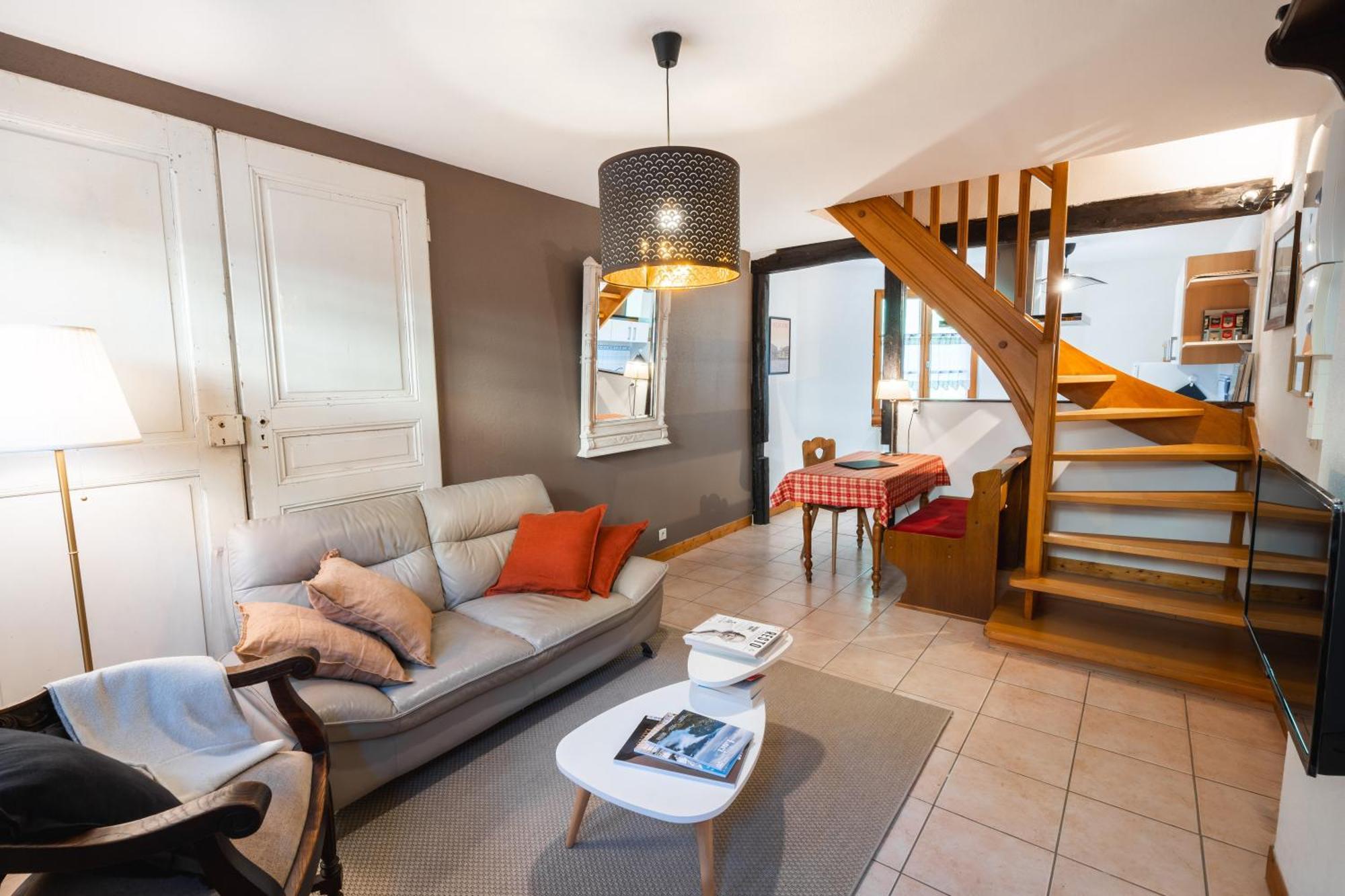 Les Suites - La Cour St Fulrad Saint-Hippolyte  Exterior foto